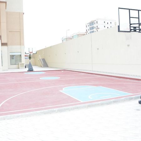 The Lofts Kuwait Fintas Hostel Kuwait City Exterior foto