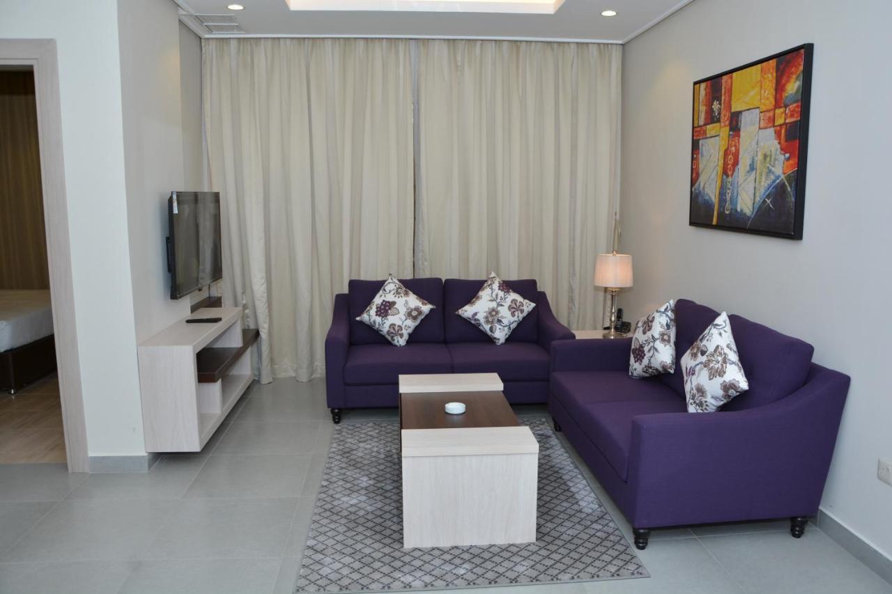 The Lofts Kuwait Fintas Hostel Kuwait City Exterior foto