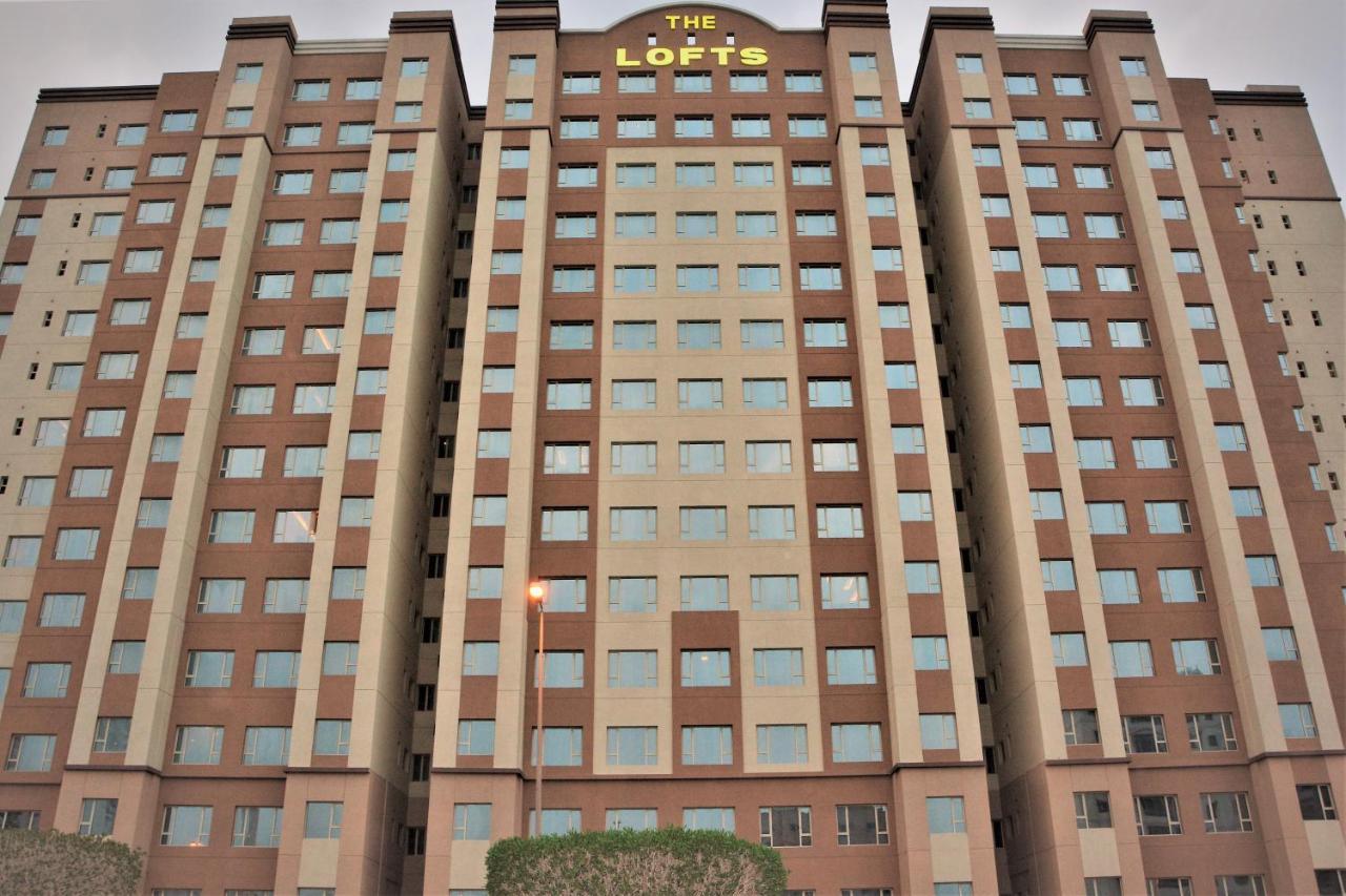 The Lofts Kuwait Fintas Hostel Kuwait City Exterior foto